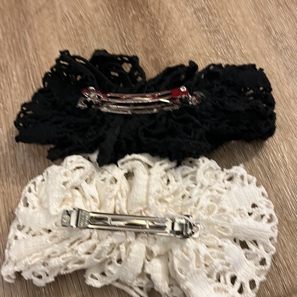 Crochet barrettes - Picture 4 of 6